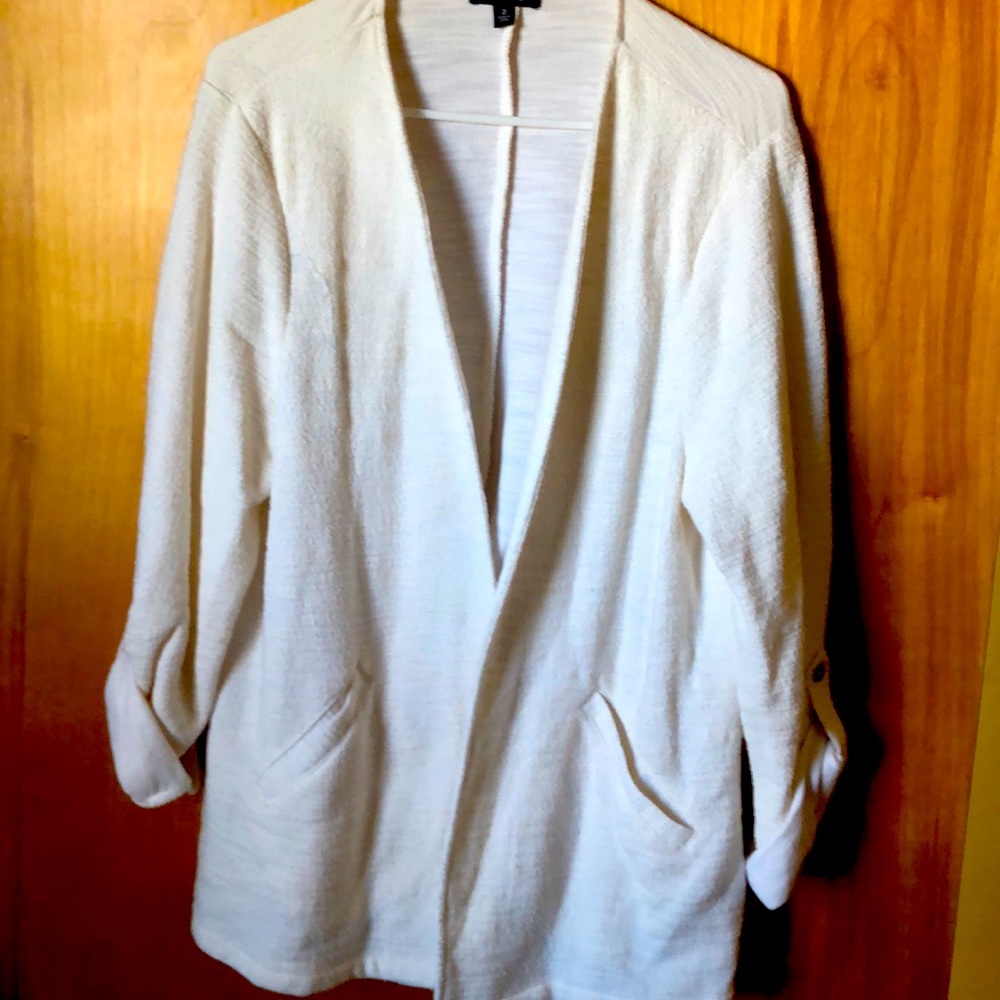 Torrid cream cotton blazer